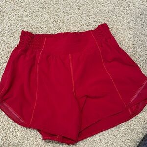 red lululemon shorts